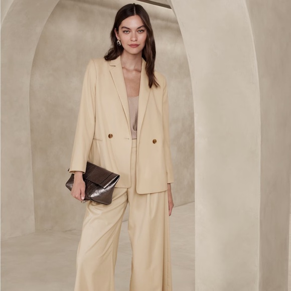 FLANNEL SUITING BLAZER - Picture 1 of 2